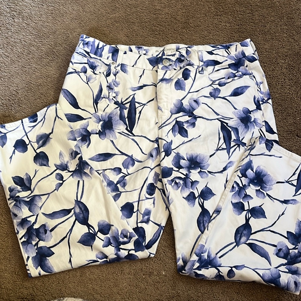 Chico's Blue Floral Ankle & Cropped Jeans